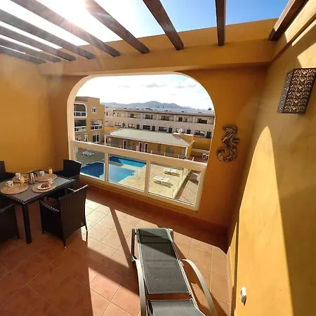 El Toston Lighthhouse. 30 Metros De La Playa Appartement